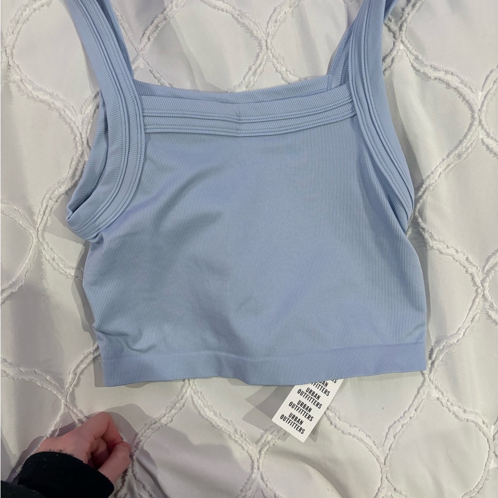 urban outfitters crop top